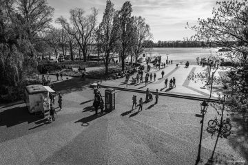 Promenade Tegeler See Streetphoto