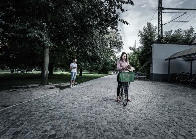 Streetphoto "Call me", Berlin Treptower Park