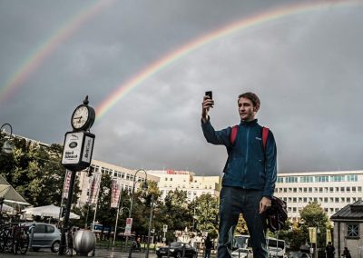 street photo, "Selfie mit Doppelten Regenbogen", Berlin Wittenbergplatz