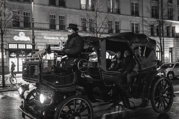 Streetphotography Berlin "E-Kutsche Unter den Linden", Berlin